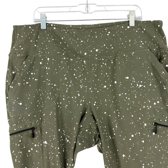 Torrid Leggings Women's Plus 3 Happy Camper High Rise Pockets Cropped Green - Picture 5 of 14